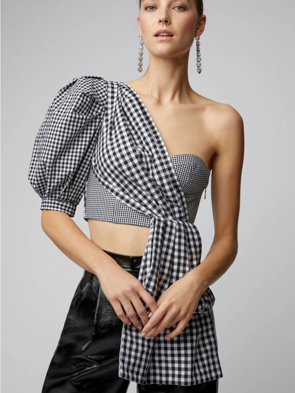 Acler One-Shoulder puff sleeve Gingham Crop Top in Black and White